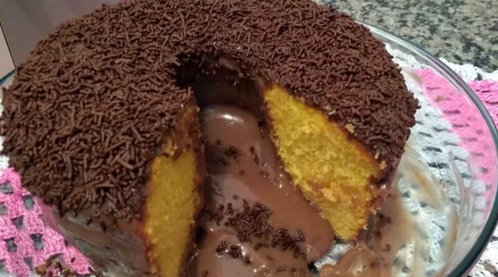 Bolo vulcão de cenoura com brigadeiro