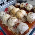 Almondegas a parmegiana