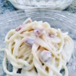 Macarrao com bacon e molho branco 8