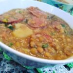 lentilha com bacon e calabresa