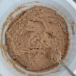 Pao integral que ja sai do forno fatiado 2