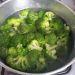 Lasanha de Brócolis com Molho Branco e Bacon 4 Lasanha de brocolis com molho branco e bacon 2