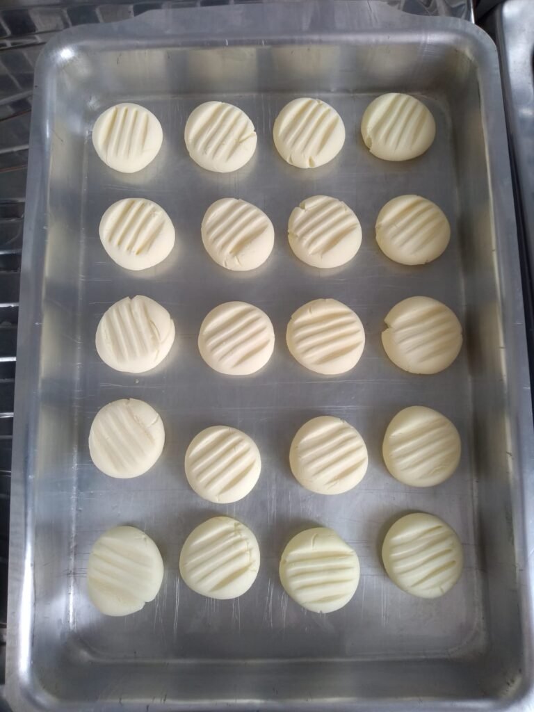Sequilhos de Leite Condensado com apenas 3 ingredientes