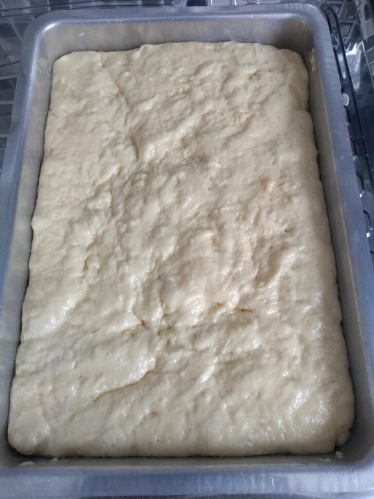 Cuca Alemã com Doce de Leite