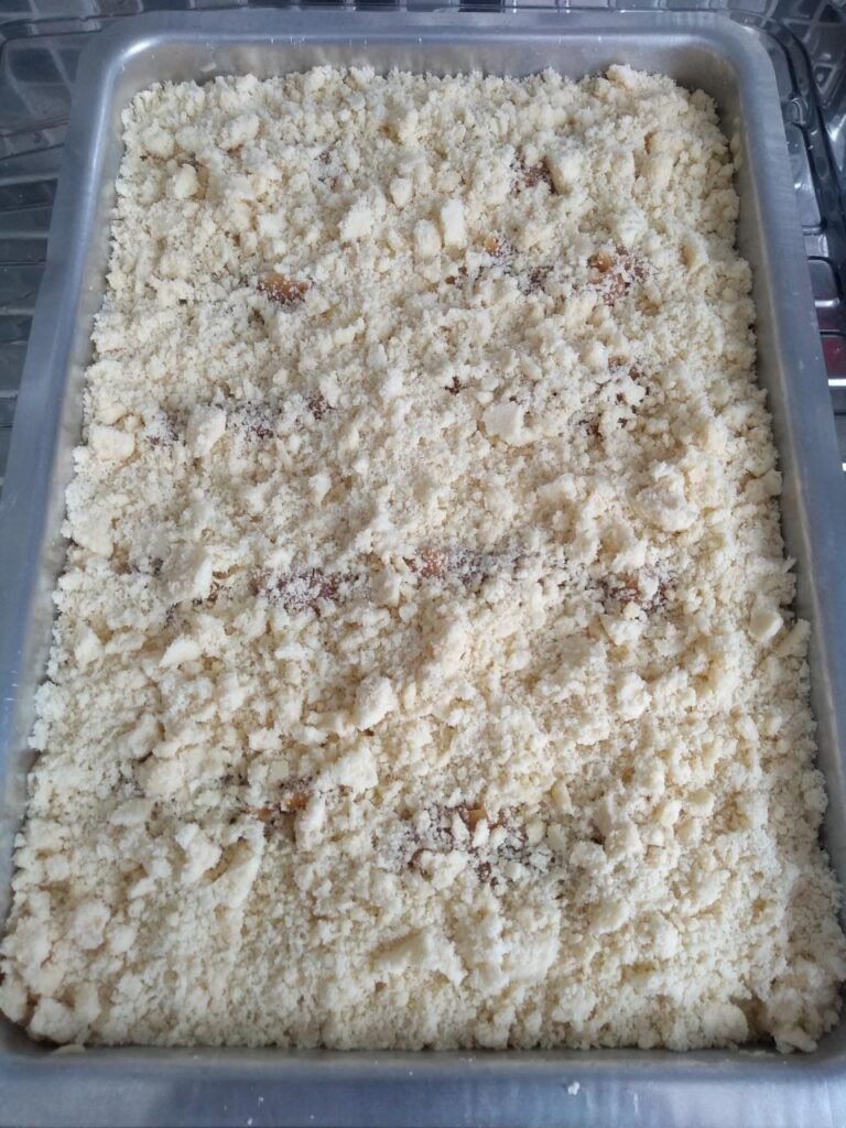 Cuca Alemã com Doce de Leite