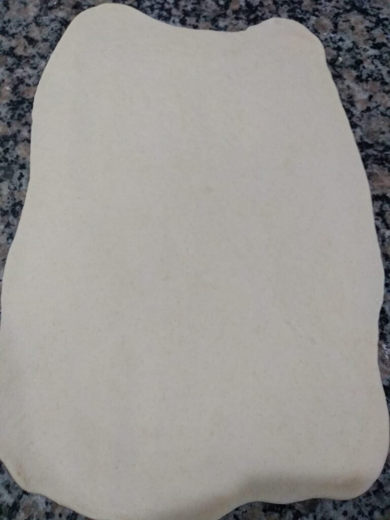 Massa de Pastel Caseira - só 2 ingredientes 5 Massa de Pastel Caseira – só 2 ingredientes