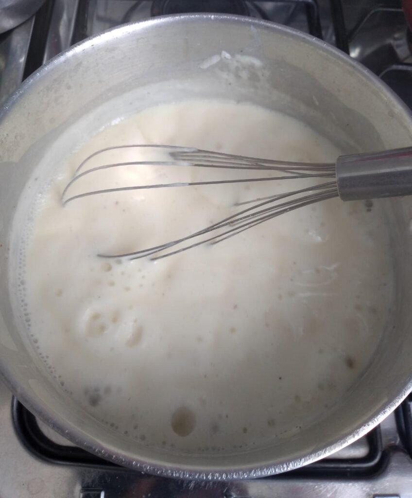Almôndegas com batatas no forno