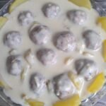 Almondegas com batatas no forno 8