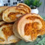 Enroladinho de Frango com Requeijão