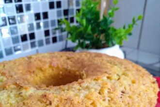 Bolo de Fuba com Coco 6