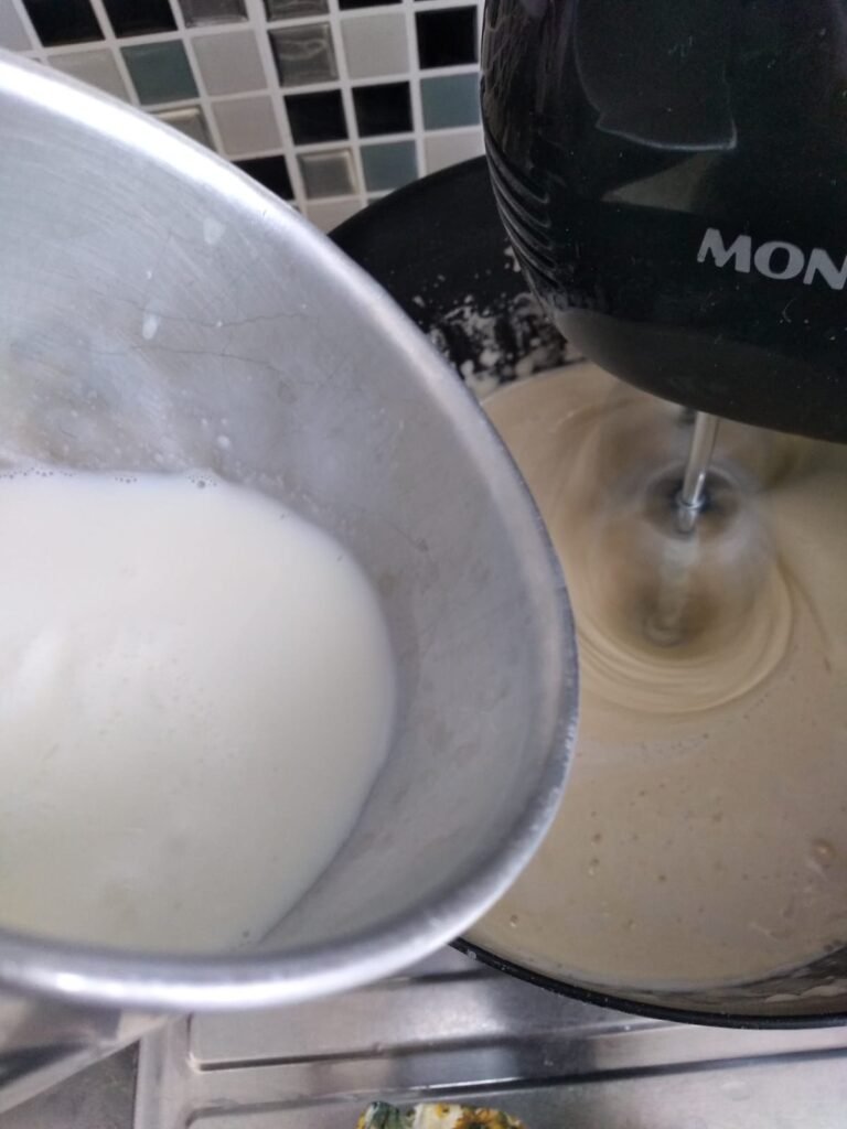 Bolo de Leite Quente