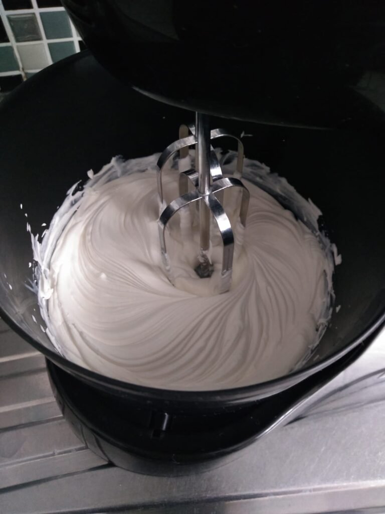 Bolo Mousse de Leite Ninho sem Gelatina