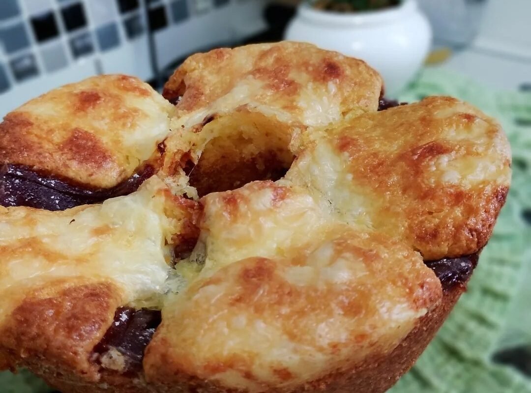 Bolo de Flocão com Queijo e Goiabada (Romeu e Julieta) 1 Bolo de Flocão com Queijo e Goiabada (Romeu e Julieta)